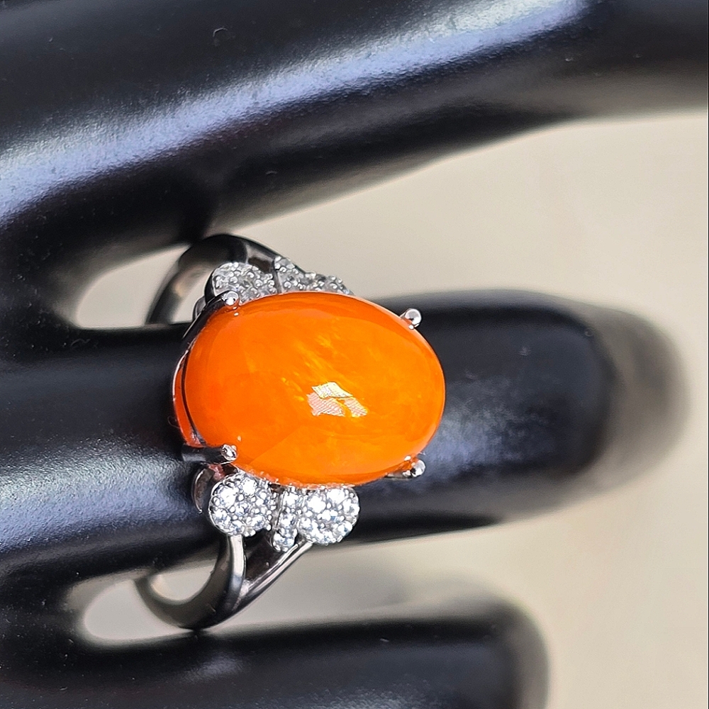 925 Sterling Silver Ring Sz 8.25 with Natural Orange Opal 10x14mm Gemstone